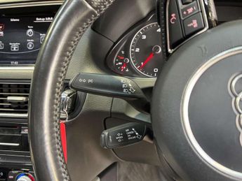 AUDI Q5 2.0 Q5 S Line+ TDI Quattro Auto 4WD 5dr