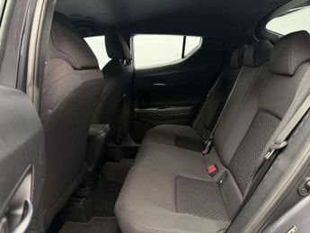 TOYOTA C-HR 1.8 C-HR Icon HEV CVT 5dr