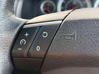 VOLVO XC90 2.4 D5 SE SUV 5dr Diesel Geartronic AWD (219 g/km, 200 bhp)
