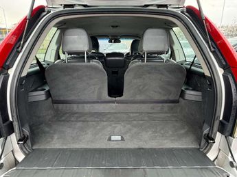 VOLVO XC90 2.4 D5 SE SUV 5dr Diesel Geartronic AWD (219 g/km, 200 bhp)