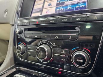 JAGUAR XJ 3.0 XJL Premium Luxury V6 D Auto 4dr