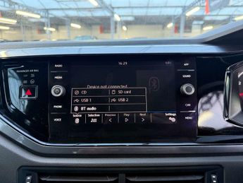 VOLKSWAGEN POLO 1.0 Polo SE TSi Semi-Auto 5dr