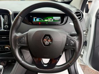 RENAULT ZOE Zoe i Dynamique Nav ZE40 Auto 5dr