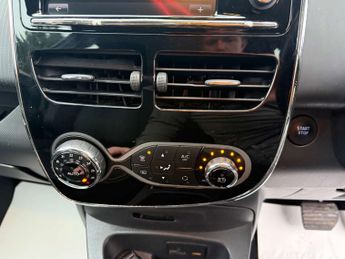 RENAULT ZOE Zoe i Dynamique Nav ZE40 Auto 5dr