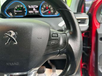 PEUGEOT 2008 1.2 2008 Allure S/S Auto 5dr