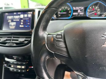 PEUGEOT 2008 1.2 2008 Allure S/S Auto 5dr