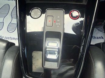 AUDI A3 2.5 RS 3 Sportback Launch Edition TFSI Quattro Semi-Auto 4WD 5dr