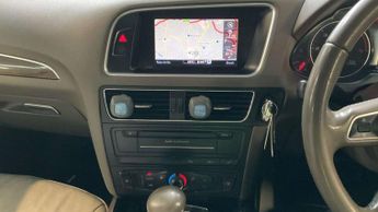 AUDI Q5 2.0 Q5 SE TDI Quattro Auto 4WD 5dr