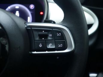 FIAT 600 1.2 600 La Prima HEV Auto 5dr