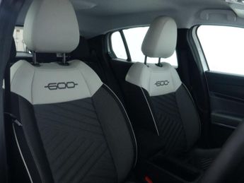 FIAT 600 1.2 600 La Prima HEV Auto 5dr