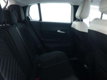 FIAT 600 1.2 600 La Prima HEV Auto 5dr