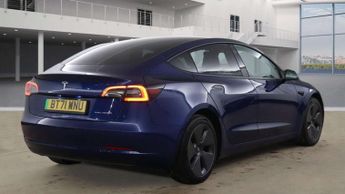 TESLA MODEL 3 Model 3 Long Range AWD 4WD 4dr