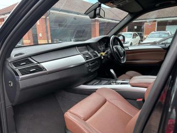 BMW X5 4.4 X5 xDrive 50i SE Auto 4WD 5dr