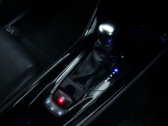 TOYOTA C-HR 1.8 C-HR Excel HEV CVT 5dr