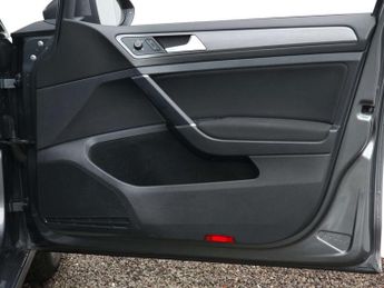 VOLKSWAGEN GOLF 1.5 Golf Match Edition TSi Evo Semi-Auto 5dr