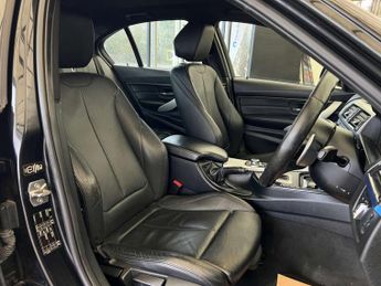 BMW 3 SERIES 3.0 330d M Sport Auto 4dr