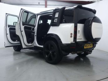 LAND ROVER DEFENDER 3.0 Defender X-Dynamic HSE D MHEV A 4WD 5dr