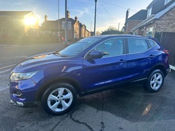 NISSAN QASHQAI 1.3 Qashqai Acenta Premium DiG-T Semi-Auto 5dr