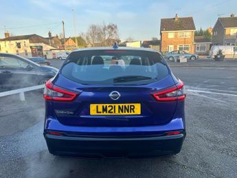 NISSAN QASHQAI 1.3 Qashqai Acenta Premium DiG-T Semi-Auto 5dr