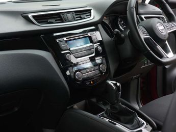 Nissan QASHQAI 1.2 Qashqai Acenta DiG-T CVT 5dr