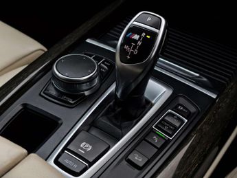 BMW X5 3.0 X5 M50D Auto 4WD 5dr