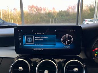 MERCEDES-BENZ C-CLASS 1.5 C 200 SE Auto 4dr