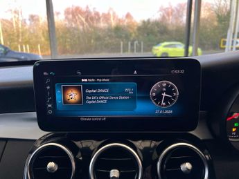 MERCEDES-BENZ C-CLASS 1.5 C 200 SE Auto 4dr