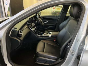 MERCEDES-BENZ C-CLASS 1.5 C 200 SE Auto 4dr