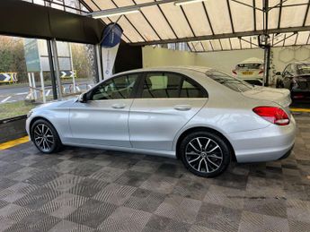 MERCEDES-BENZ C-CLASS 1.5 C 200 SE Auto 4dr