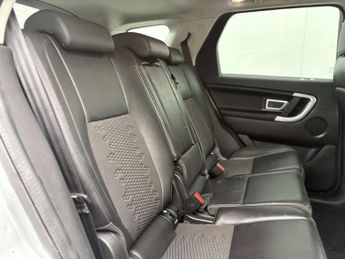 Land Rover DISCOVERY SPORT 2.0 TD4 SE Tech SUV 5dr Diesel Auto 4WD Euro 6 (s/s) (180 ps)