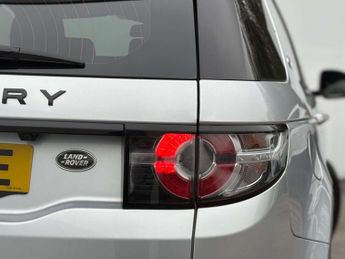 Land Rover DISCOVERY SPORT 2.0 TD4 SE Tech SUV 5dr Diesel Auto 4WD Euro 6 (s/s) (180 ps)