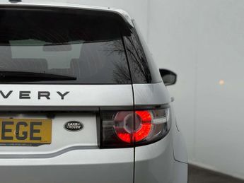 Land Rover DISCOVERY SPORT 2.0 TD4 SE Tech SUV 5dr Diesel Auto 4WD Euro 6 (s/s) (180 ps)