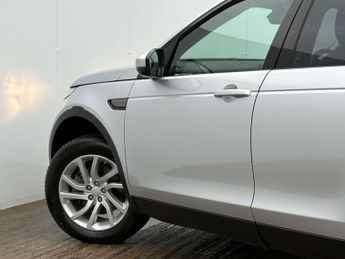 Land Rover DISCOVERY SPORT 2.0 TD4 SE Tech SUV 5dr Diesel Auto 4WD Euro 6 (s/s) (180 ps)