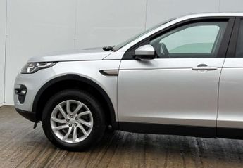 Land Rover DISCOVERY SPORT 2.0 TD4 SE Tech SUV 5dr Diesel Auto 4WD Euro 6 (s/s) (180 ps)