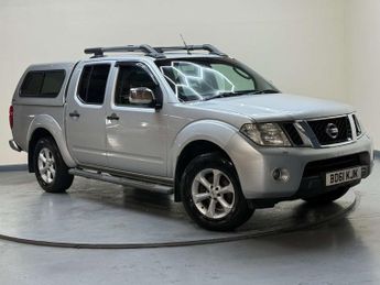 Nissan Navara 2.5 Navara Tekna Double Cab dCi 188 Auto 4WD 5dr