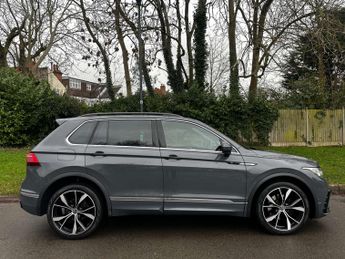 Volkswagen TIGUAN 2.0 Tiguan R-Line TDI 4Motion Semi-Auto 4WD 5dr