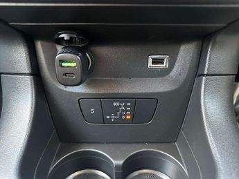 CITROEN C3 1.2 C3 Flair PureTech S/S Auto 5dr