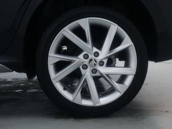 SKODA KAMIQ 1.5 Kamiq SE L Executive TSi Semi-Auto 5dr