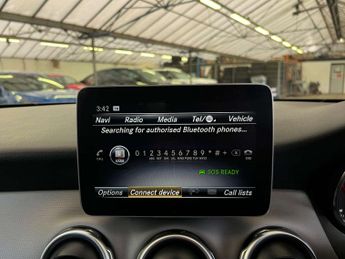 MERCEDES-BENZ GLA 1.6 GLA 180 Urban Edition Auto 5dr