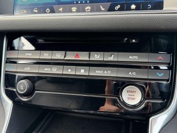 JAGUAR XF 2.0d R-Sport Sportbrake 5dr Diesel Auto Euro 6 (s/s) (180 ps)