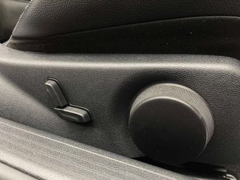 Mercedes-Benz C-CLASS 2.1 C250 AMG Sport Edition Premium+CDi Auto 2dr