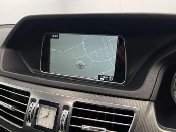 Mercedes-Benz E-CLASS 2.1 E220 AMG Night Edition Premium Bluetec Auto 5dr