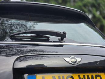 MINI HATCH 1.5 Cooper Auto 5dr