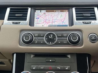 Land Rover RANGE ROVER SPORT 3.0 Range Rover Sport HSE SDV6 Auto 4WD 5dr