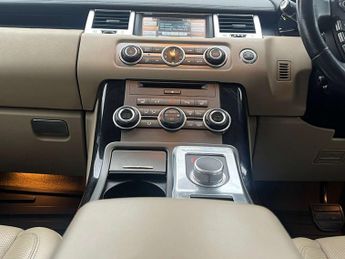 Land Rover RANGE ROVER SPORT 3.0 Range Rover Sport HSE SDV6 Auto 4WD 5dr