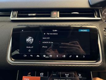 LAND ROVER RANGE ROVER VELAR 2.0 Range Rover Velar D180 Auto 4WD 5dr
