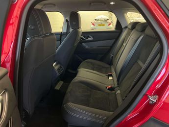 LAND ROVER RANGE ROVER VELAR 2.0 Range Rover Velar D180 Auto 4WD 5dr