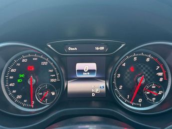 MERCEDES-BENZ A-CLASS 1.6 A 200 AMG Line Exeutive Auto 5dr