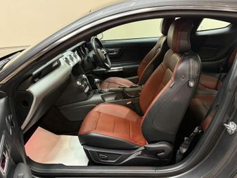 Ford MUSTANG 5.0 Mustang GT Auto 2dr