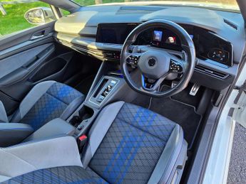 VOLKSWAGEN GOLF 2.0 Golf R TSi 4Motion Semi-Auto 4WD 5dr